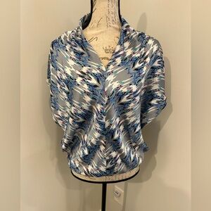 Ellen Tracy Multi Colot Silk Top Size Small